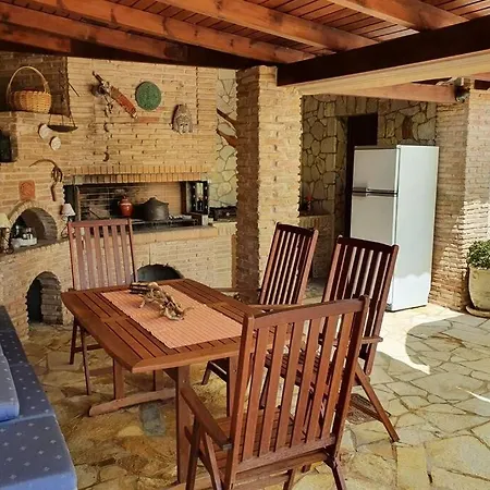 Το Πέτρινο Pülosz